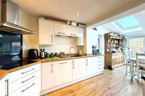 3 bedroom detached house for sale, Danvers Road, Banbury OX15