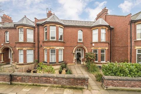 undefined, Radbourne Road, London SW12