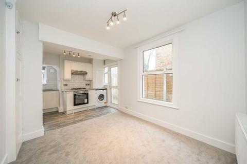 undefined, Radbourne Road, London SW12