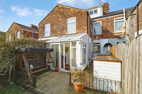 4 bedroom terraced house for sale, Dryden Street, Hull