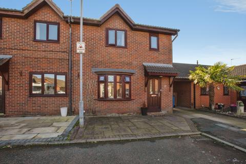 3 bedroom semi-detached house for sale, Howe Bridge Close, Manchester, M46