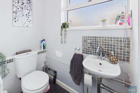 4 bedroom detached house for sale, Raedwald Drive, Bury St Edmunds IP32