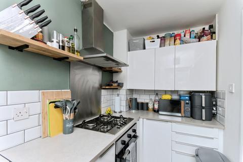 2 bedroom terraced house for sale, Sorrel Drive, Eastbourne