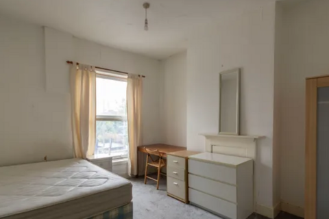 undefined, Holmhurst Road, Belvedere DA17