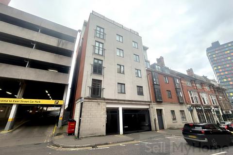 2 bedroom flat for sale, East Street, Leicester