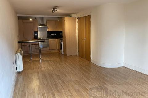 2 bedroom flat for sale, East Street, Leicester