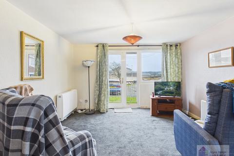 3 bedroom flat for sale, Dawson Avenue, East Kilbride G75