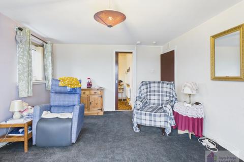 3 bedroom flat for sale, Dawson Avenue, East Kilbride G75
