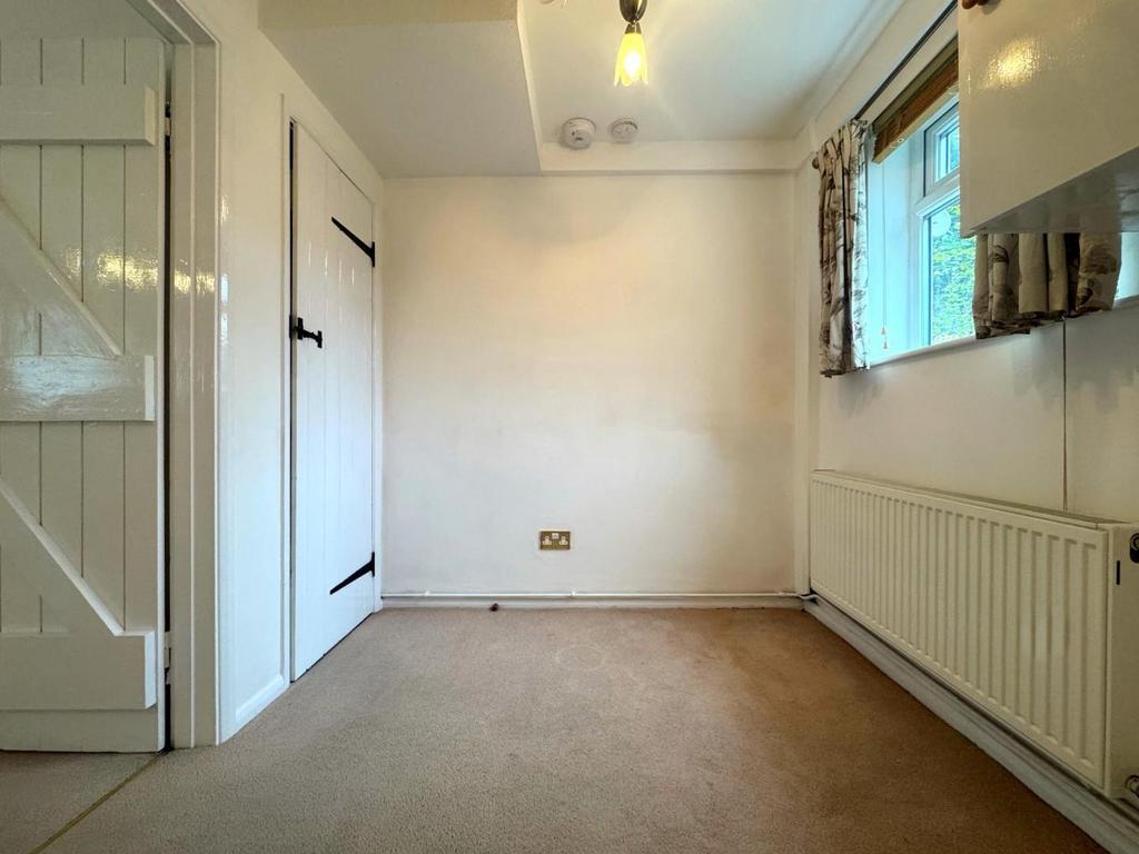 Dining room.jpg