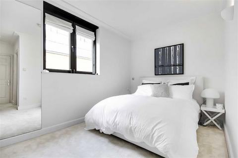 3 bedroom flat to rent, Cromwell Road, London SW7