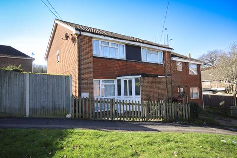 3 bedroom terraced house for sale, Ploughmans Way, Rainham, ME8