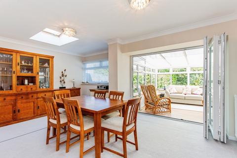 3 bedroom detached house for sale, Ashurst Avenue, Southend-on-Sea, Essex, SS2