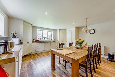 undefined, Brocks Green, Ecchinswell, Newbury, Berkshire