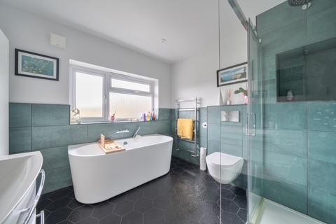 undefined, New Inn Lane, Surrey GU4