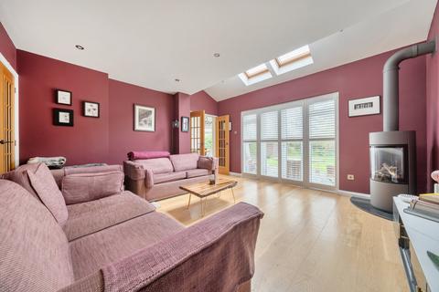 undefined, New Inn Lane, Surrey GU4