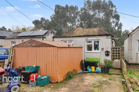 1 bedroom detached bungalow for sale, Gorse Way, Clacton-On-Sea
