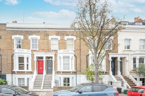 2 bedroom flat for sale, Mountgrove Road, London N5