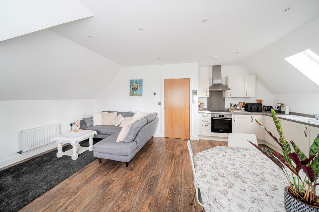 Kitchen / Reception