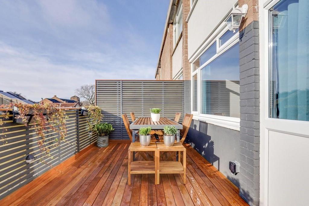 Stoneleigh Broadway, Epsom - KT17 2 JA