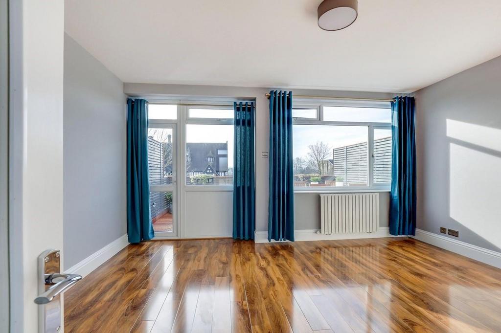 Stoneleigh Broadway, Epsom - KT17 2 JA