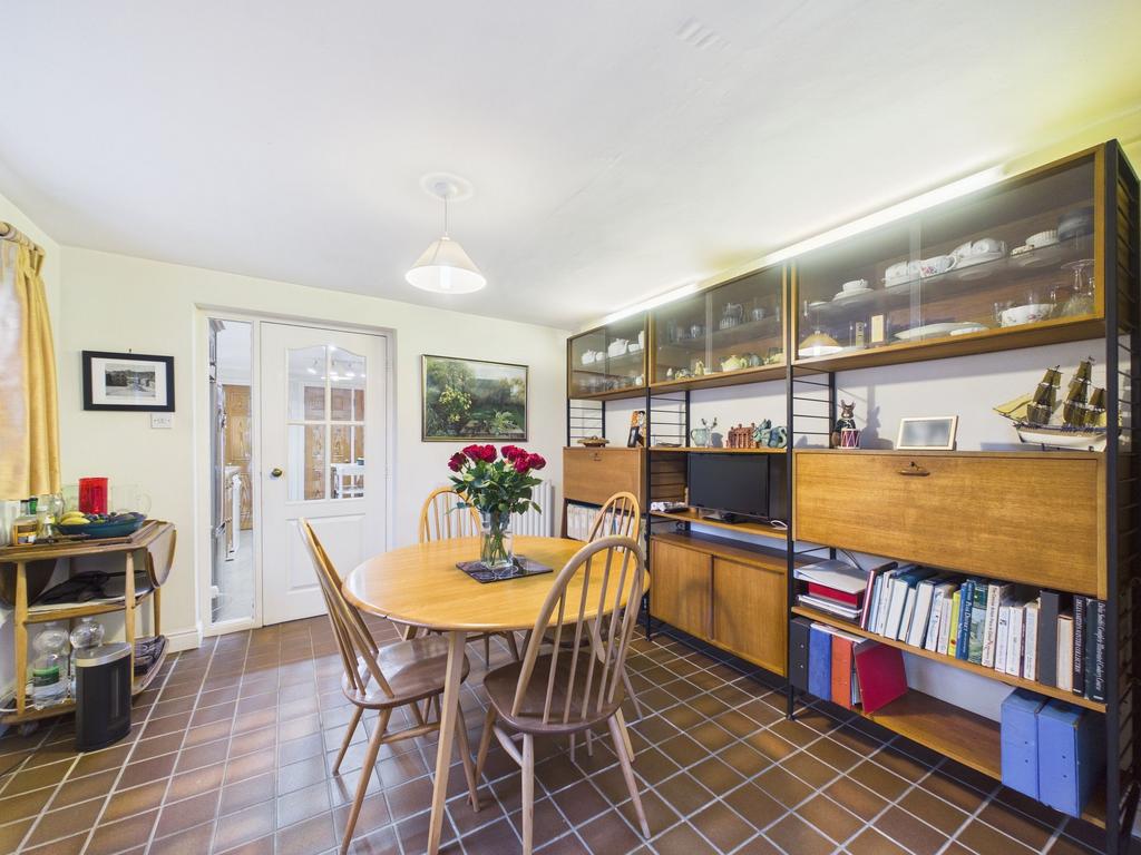 Breakfast Room