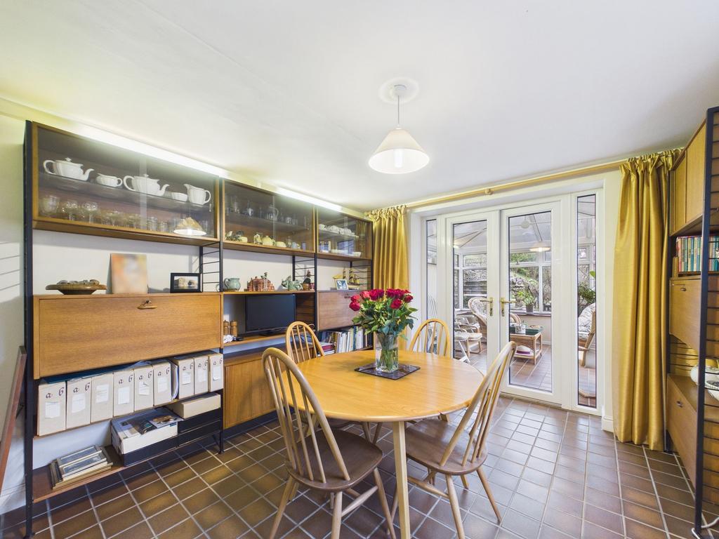 Breakfast Room