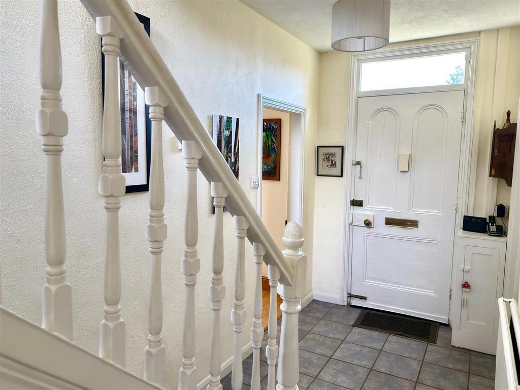 HALL ENTRANCE.jpg
