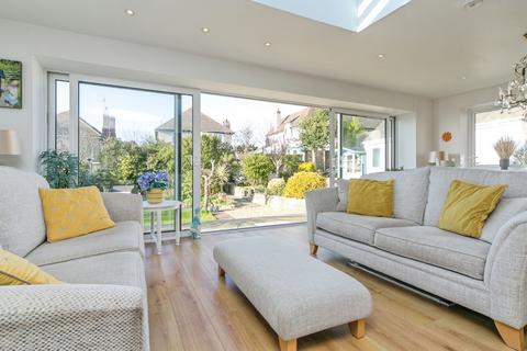 3 bedroom bungalow for sale, Rockfield Drive, Llandudno, Conwy, LL30