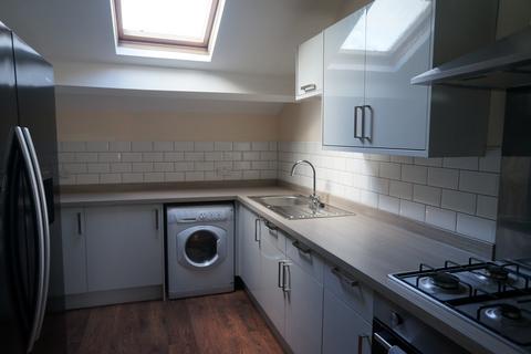 3 bedroom apartment to rent, Clyde Road, Manchester, M20
