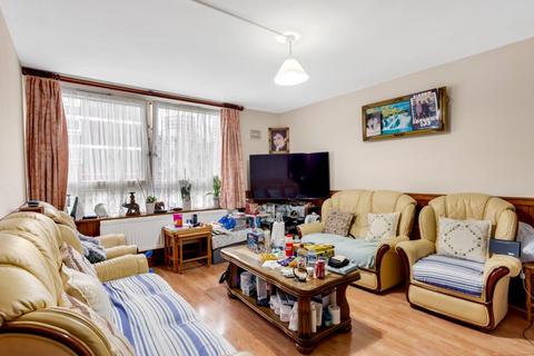 4 bedroom flat for sale, De Beauvoir Estate, London N1