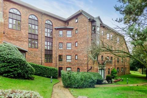 2 bedroom apartment to rent, Bamburgh Court, South Gosforth