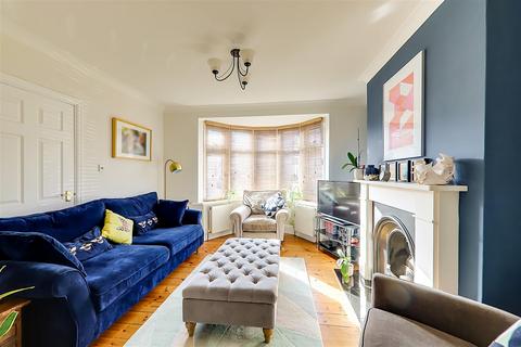 3 bedroom terraced house for sale, Shandon Road, Broadwater, Worthing