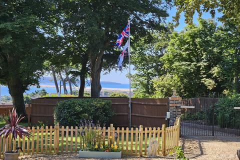 6 bedroom detached house for sale, Buxton Road, Weymouth