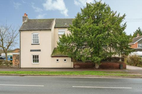 Fazeley Road, Tamworth, Staffordshire, B78