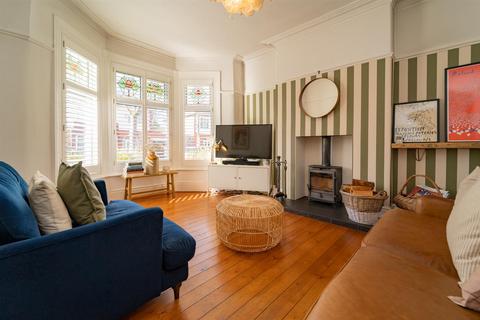 4 bedroom semi-detached house for sale, Auburn Road, Old Trafford