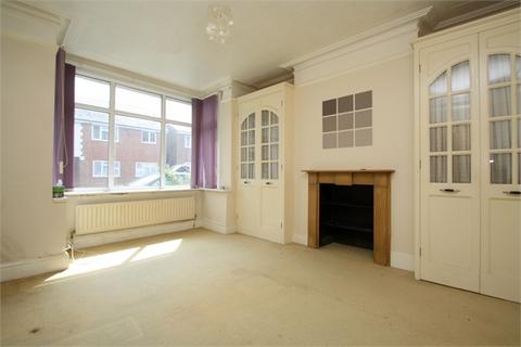 1 bedroom maisonette to rent, Chaucer Road, Ashford, TW15