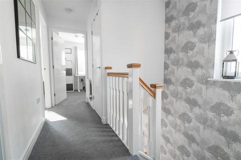 undefined, Lady Nancy Crescent, Blantyre, Glasgow