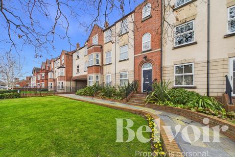 2 bedroom flat for sale, Bromley Court, Copthorne Road, Copthorne, Shrewsbury, SY3