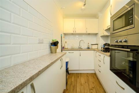 2 bedroom apartment for sale, Bentley Court (Camberley), Camberley GU15