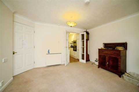 2 bedroom apartment for sale, Bentley Court (Camberley), Camberley GU15