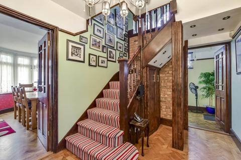 4 bedroom detached house for sale, Watford Road, Rickmansworth WD3