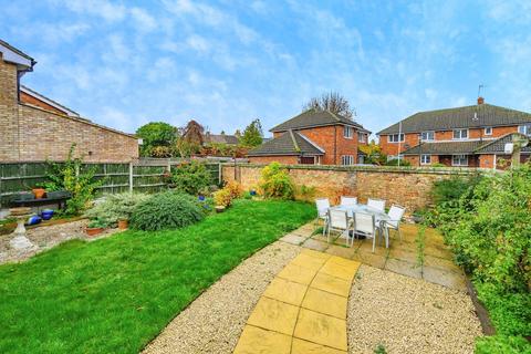undefined, Grange Gardens, Toddington, Dunstable, Bedfordshire, LU5