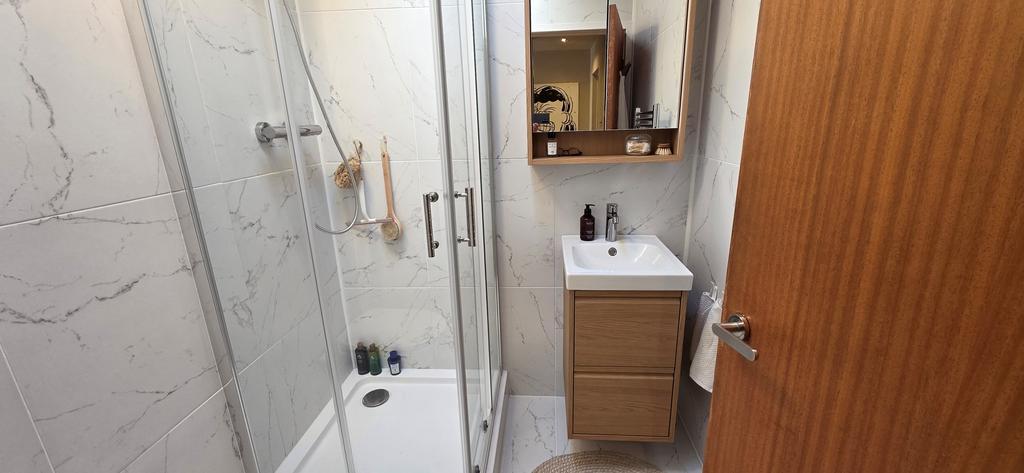 42 Sandy lane 11.jpg