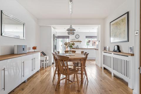 3 bedroom end of terrace house for sale, Melbourne Court, Welwyn Garden City, Hertfordshire, AL8