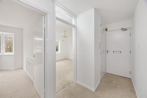 2 bedroom apartment for sale, Westdown Court, Worthing BN11