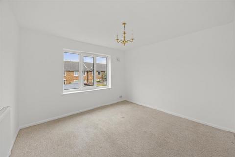 2 bedroom apartment for sale, Westdown Court, Worthing BN11