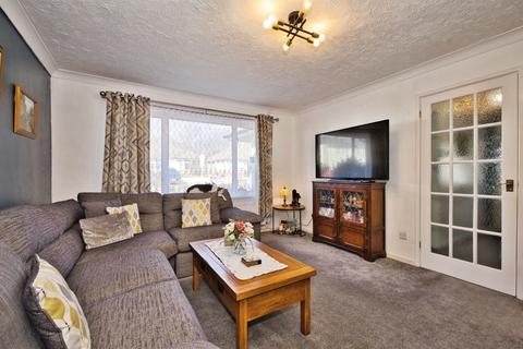 undefined, Kenmore Drive, Yeovil