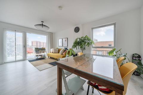Hargrave Drive, Harrow, HA1