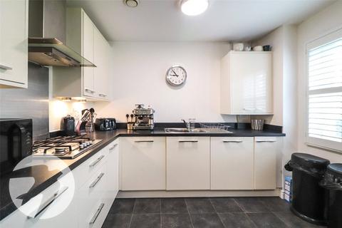 2 bedroom flat to rent, Rainbow Road, Erith, DA8