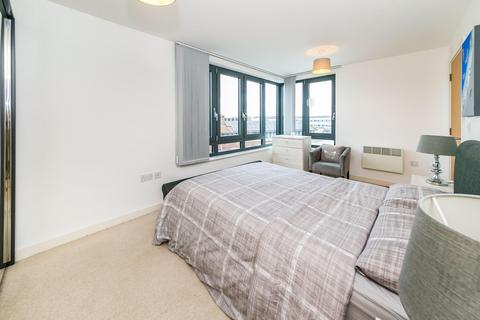 undefined, 4 Queensway, Redhill